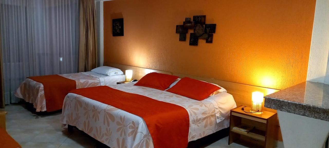 Hoteles Bogota Inn Turisticas 63 Exteriör bild